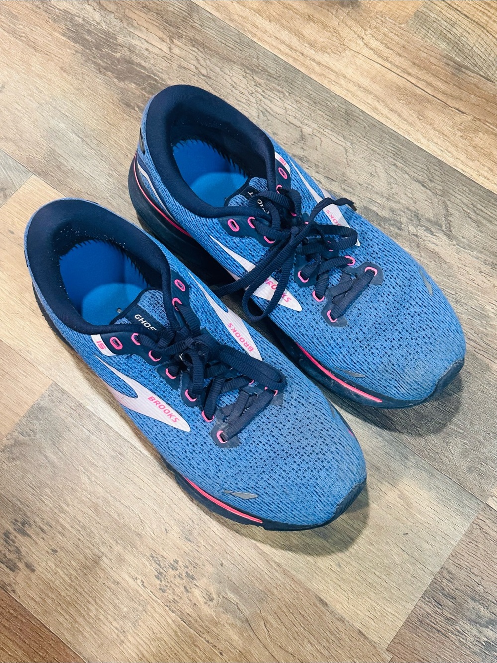 Brooks ghost Blue Running Shoes with Pink highlights